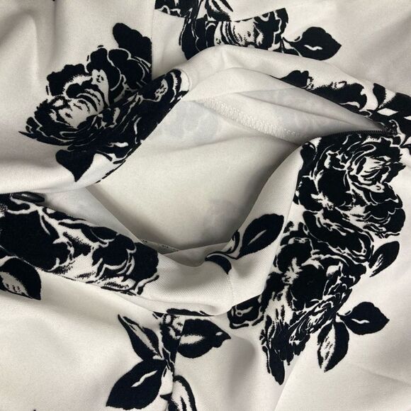 TRIXXI White & Black Evening Cocktail Velvet Accent Dress Size Medium - Picture 10 of 10